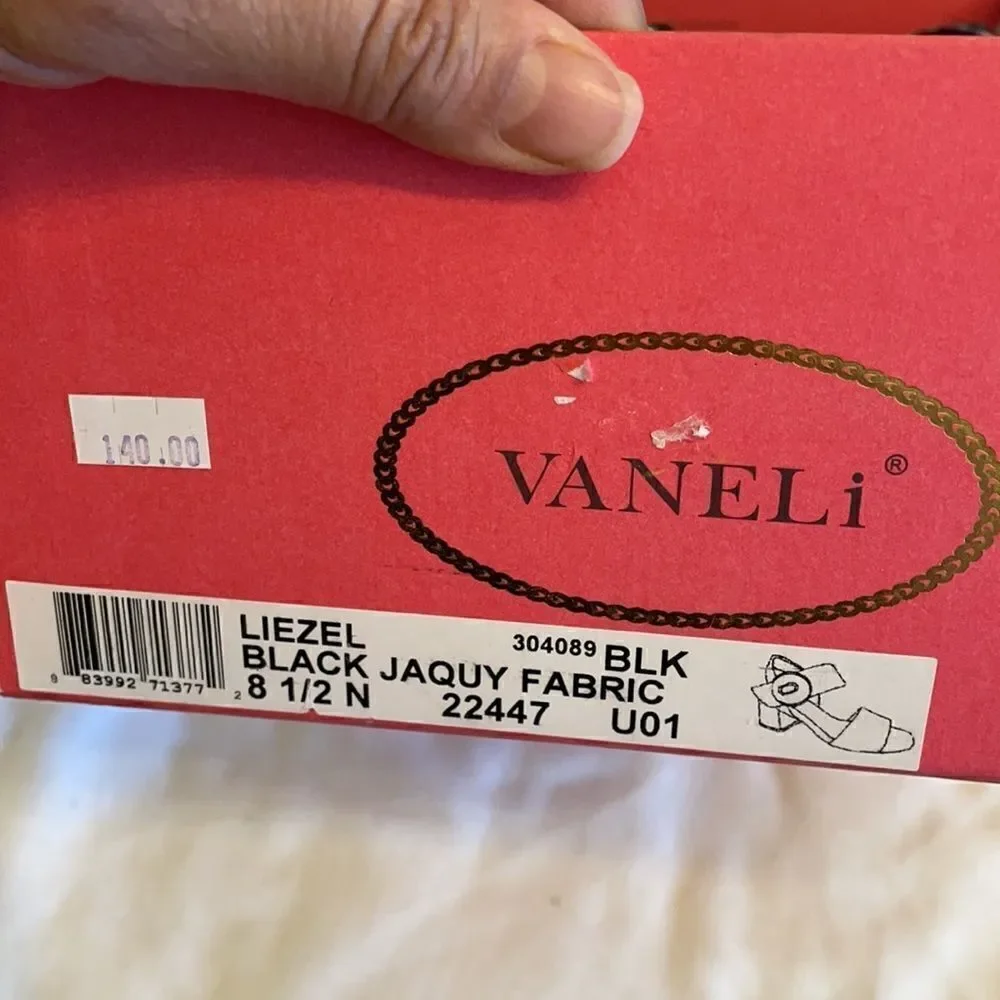 VANELI FLORAL BLACK SATIN FABRIC BLOCK HEE…